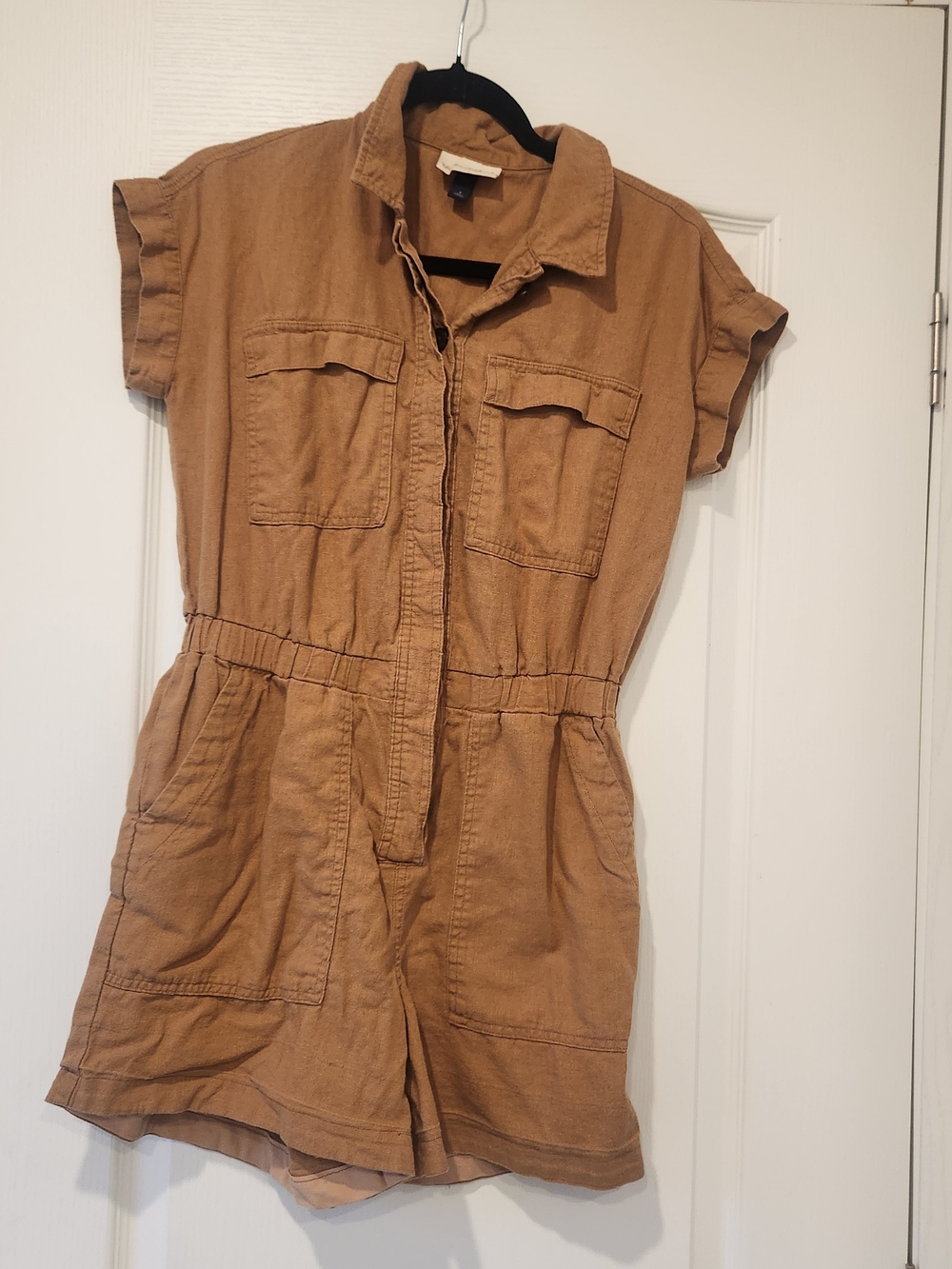 Universal Thread Tan Utility Romper 2 EUC